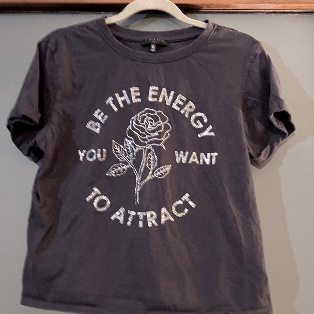 Cropped Tee “Be The Energy You Want To Attract” size M